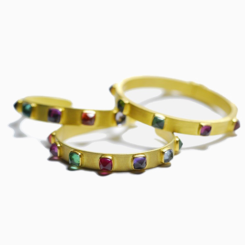 “ Punky ” bracelets